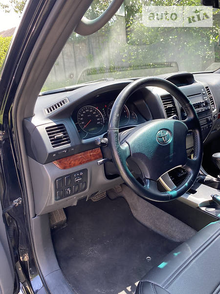 Внедорожник / Кроссовер Toyota Land Cruiser Prado 2006 в Киеве