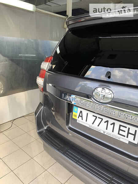 Позашляховик / Кросовер Toyota Land Cruiser Prado 2013 в Києві фото 11 Позашляховик / Кросовер Toyota Land Cruiser Prado 2013 в Києві