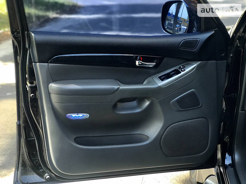 Позашляховик / Кросовер Toyota Land Cruiser Prado 2005 в Харкові