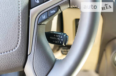 Універсал Toyota Land Cruiser Prado 2019 в 