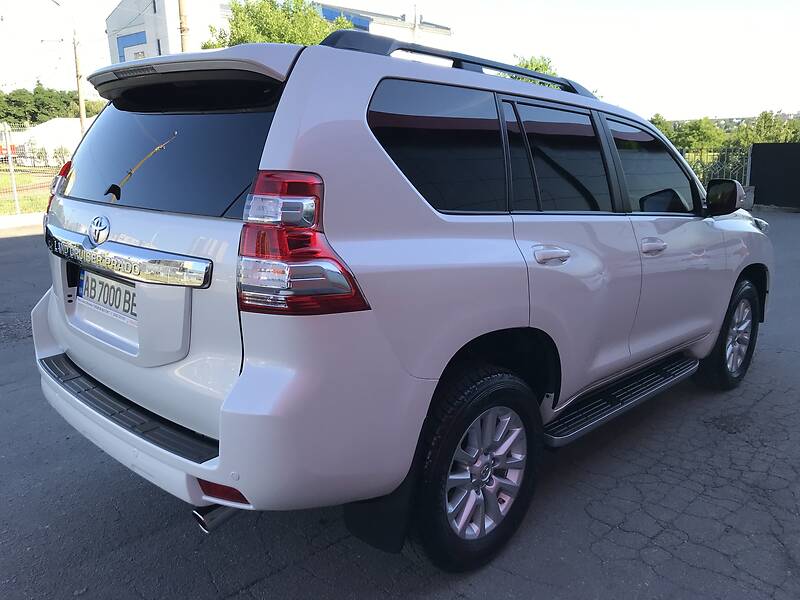 Позашляховик / Кросовер Toyota Land Cruiser Prado 2017 в Вінниці