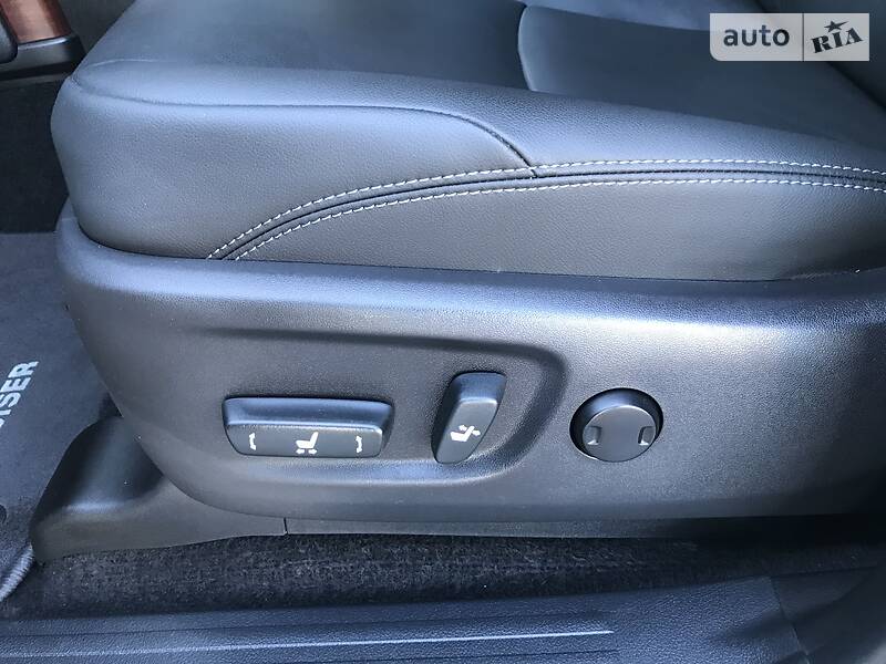 Позашляховик / Кросовер Toyota Land Cruiser Prado 2017 в Вінниці