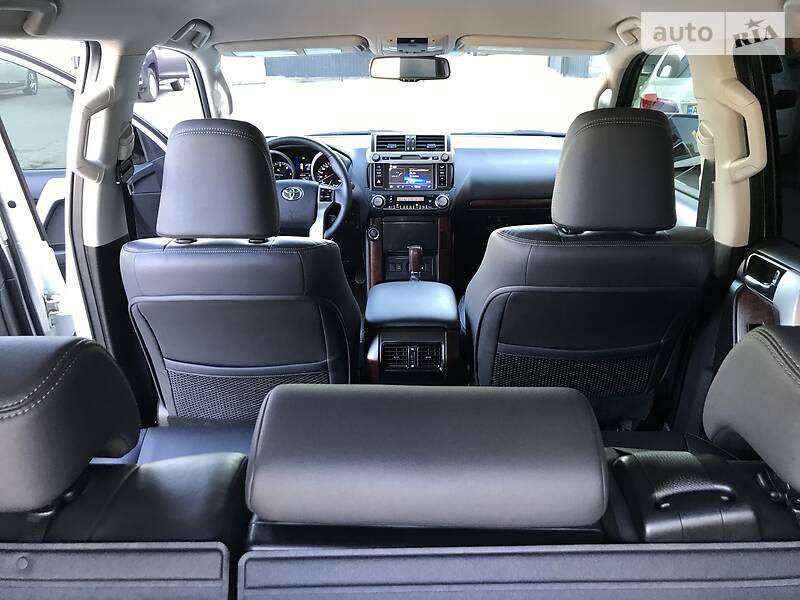 Позашляховик / Кросовер Toyota Land Cruiser Prado 2017 в Вінниці