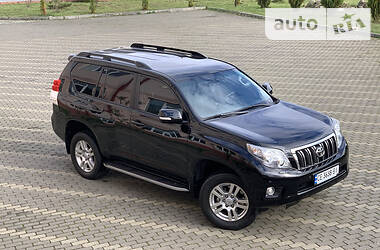 Внедорожник / Кроссовер Toyota Land Cruiser Prado 2010 в Черновцах