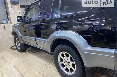 Внедорожник / Кроссовер Toyota Land Cruiser Prado 2000 в 