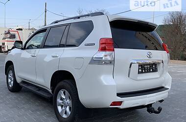 Внедорожник / Кроссовер Toyota Land Cruiser Prado 2013 в Киеве