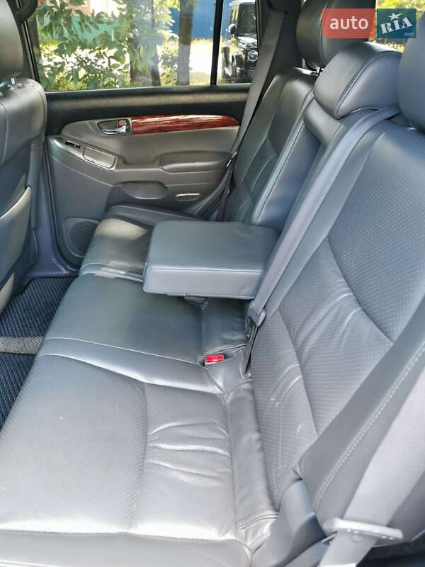 Внедорожник / Кроссовер Toyota Land Cruiser Prado 2007 в Полтаве