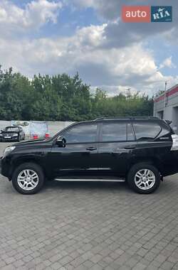 Внедорожник / Кроссовер Toyota Land Cruiser Prado 2011 в Кривом Роге