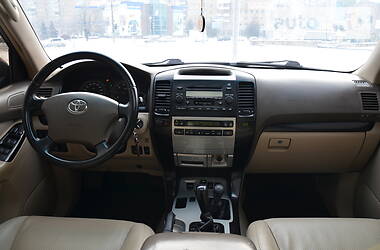 Внедорожник / Кроссовер Toyota Land Cruiser Prado 2003 в Харькове