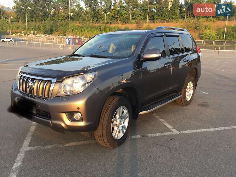 Позашляховик / Кросовер Toyota Land Cruiser Prado 2010 в Харкові фото 16 Позашляховик / Кросовер Toyota Land Cruiser Prado 2010 в Харкові