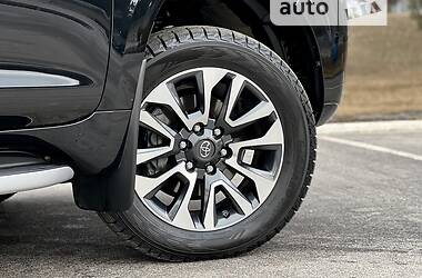 Внедорожник / Кроссовер Toyota Land Cruiser Prado 2021 в 