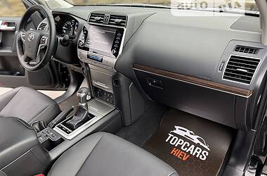 Внедорожник / Кроссовер Toyota Land Cruiser Prado 2021 в 