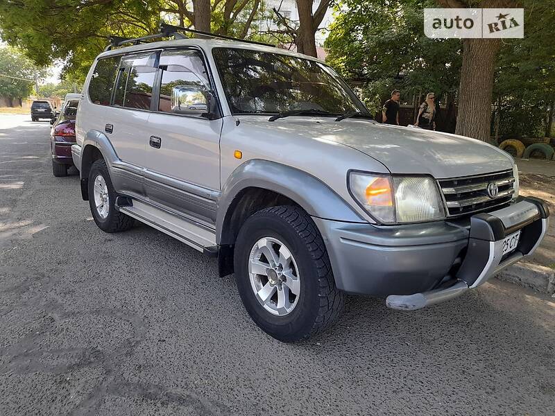 Внедорожник / Кроссовер Toyota Land Cruiser Prado 2003 в Одессе