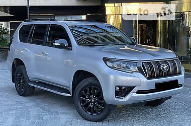 Позашляховик / Кросовер Toyota Land Cruiser Prado 2020 в Києві