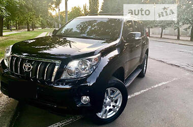 Внедорожник / Кроссовер Toyota Land Cruiser Prado 2010 в Николаеве