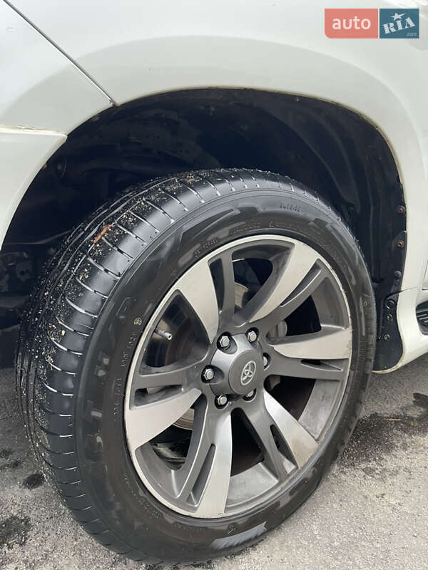 Позашляховик / Кросовер Toyota Land Cruiser Prado 2012 в Лисянці фото 7 Позашляховик / Кросовер Toyota Land Cruiser Prado 2012 в Лисянці