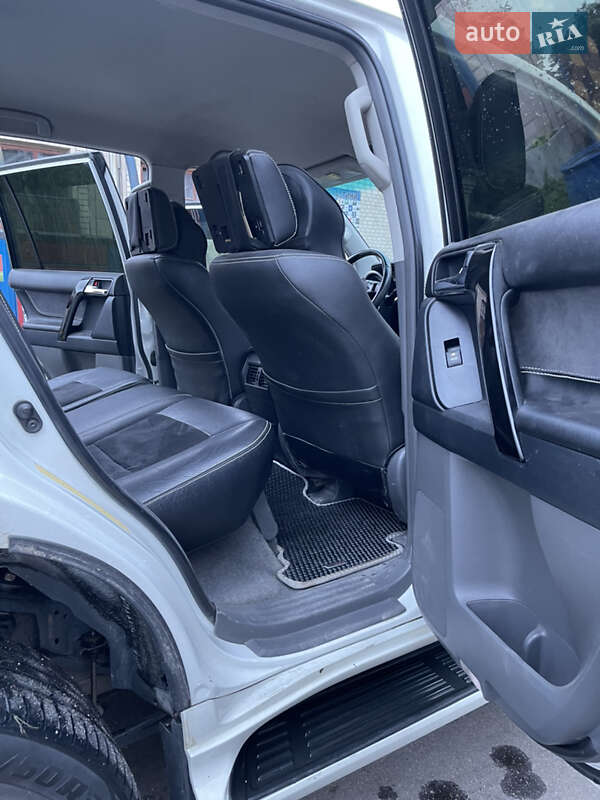 Позашляховик / Кросовер Toyota Land Cruiser Prado 2012 в Лисянці фото 15 Позашляховик / Кросовер Toyota Land Cruiser Prado 2012 в Лисянці