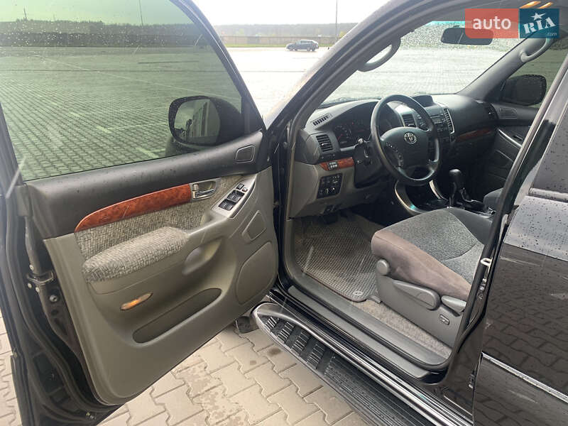 Внедорожник / Кроссовер Toyota Land Cruiser Prado 2008 в Киеве