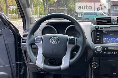 Позашляховик / Кросовер Toyota Land Cruiser Prado 2013 в Вінниці