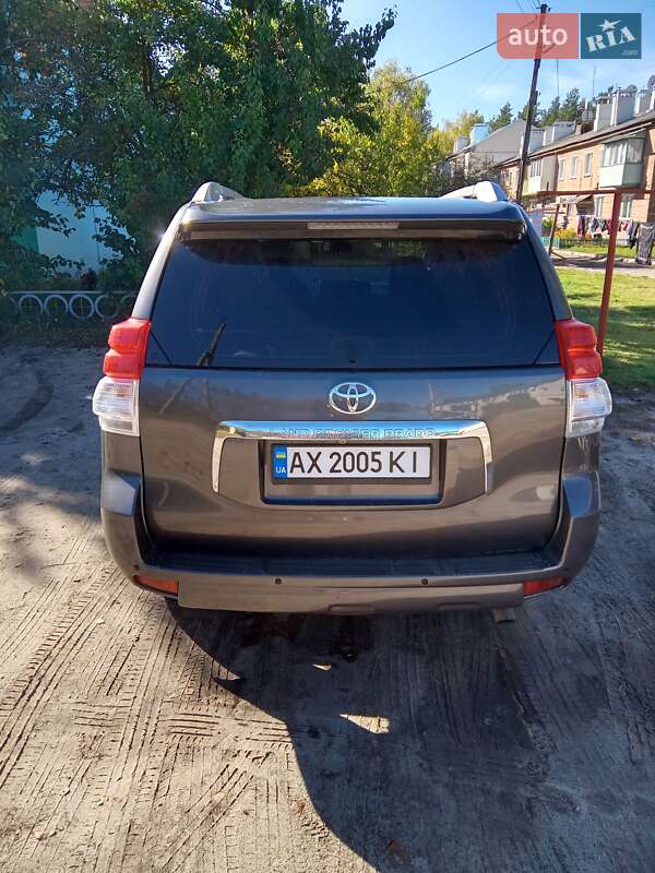 Внедорожник / Кроссовер Toyota Land Cruiser Prado 2012 в Харькове фото 9 Внедорожник / Кроссовер Toyota Land Cruiser Prado 2012 в Харькове