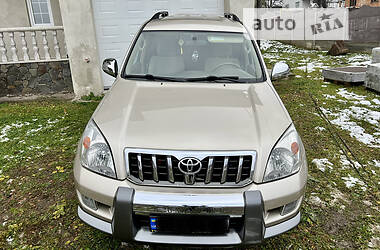 Внедорожник / Кроссовер Toyota Land Cruiser Prado 2007 в Черновцах