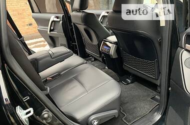 Внедорожник / Кроссовер Toyota Land Cruiser Prado 2020 в 