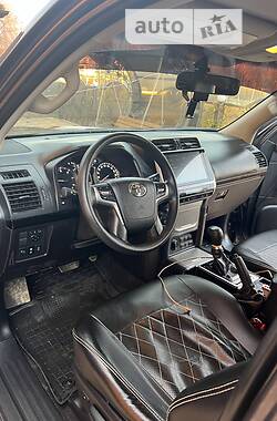 Позашляховик / Кросовер Toyota Land Cruiser Prado 2019 в Крижополі
