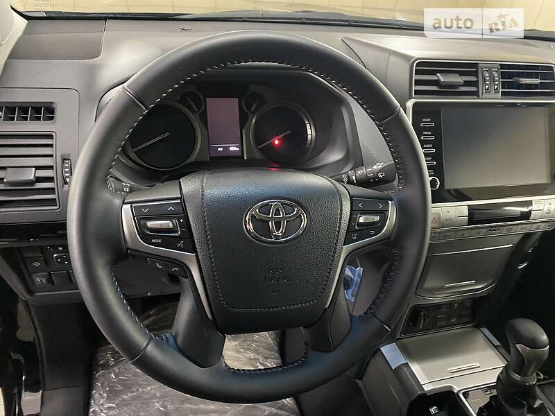Позашляховик / Кросовер Toyota Land Cruiser Prado 2022 в Умані