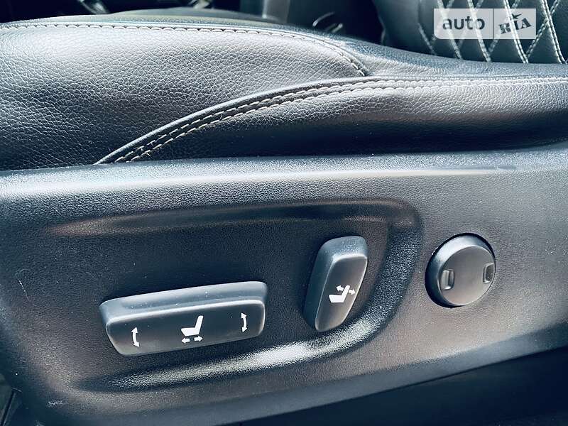 Внедорожник / Кроссовер Toyota Land Cruiser Prado 2014 в Тячеве