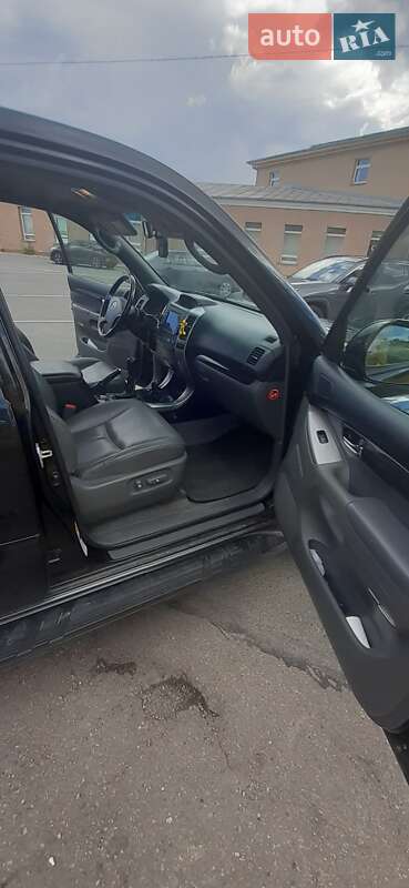 Внедорожник / Кроссовер Toyota Land Cruiser Prado 2008 в Львове фото 7 Внедорожник / Кроссовер Toyota Land Cruiser Prado 2008 в Львове