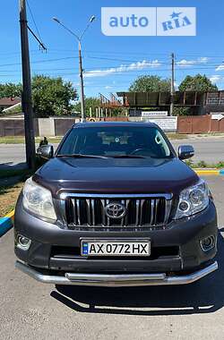 Внедорожник / Кроссовер Toyota Land Cruiser Prado 2013 в Харькове