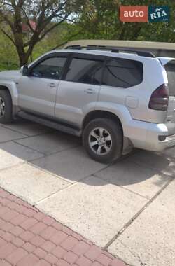 Внедорожник / Кроссовер Toyota Land Cruiser Prado 2006 в 