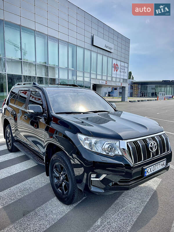 Позашляховик / Кросовер Toyota Land Cruiser Prado 2019 в Харкові фото 2 Позашляховик / Кросовер Toyota Land Cruiser Prado 2019 в Харкові