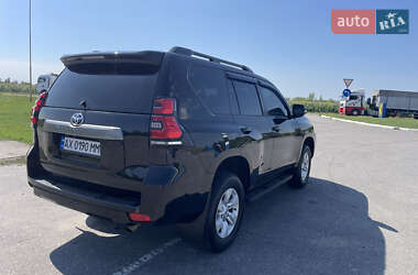 Внедорожник / Кроссовер Toyota Land Cruiser Prado 2019 в 