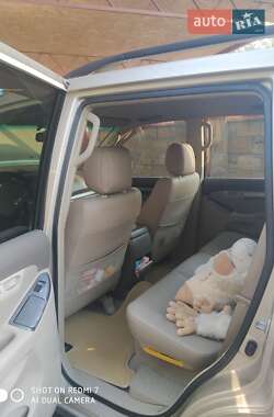 Позашляховик / Кросовер Toyota Land Cruiser Prado 2006 в 