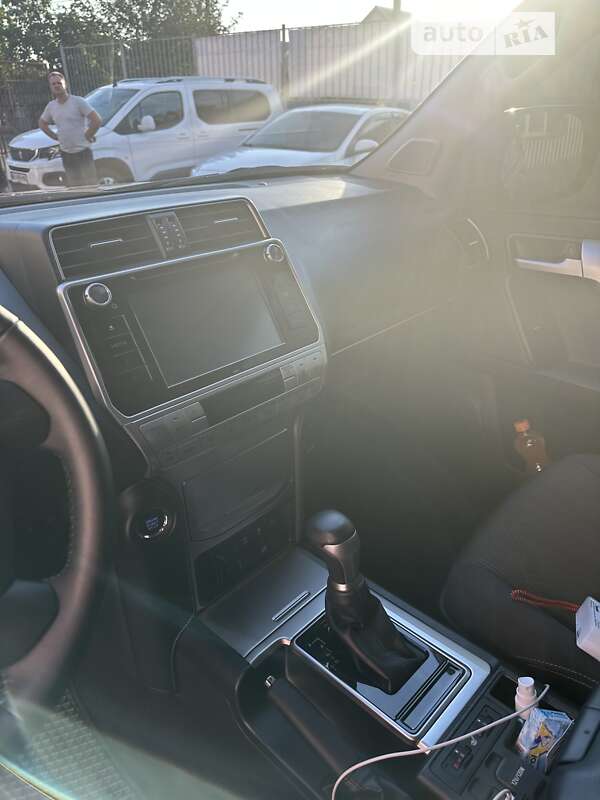 Внедорожник / Кроссовер Toyota Land Cruiser Prado 2020 в Кривом Роге