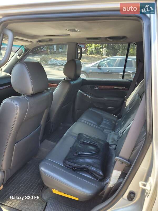 Внедорожник / Кроссовер Toyota Land Cruiser Prado 2007 в Ужгороде