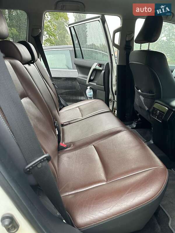 Внедорожник / Кроссовер Toyota Land Cruiser Prado 2016 в Романове