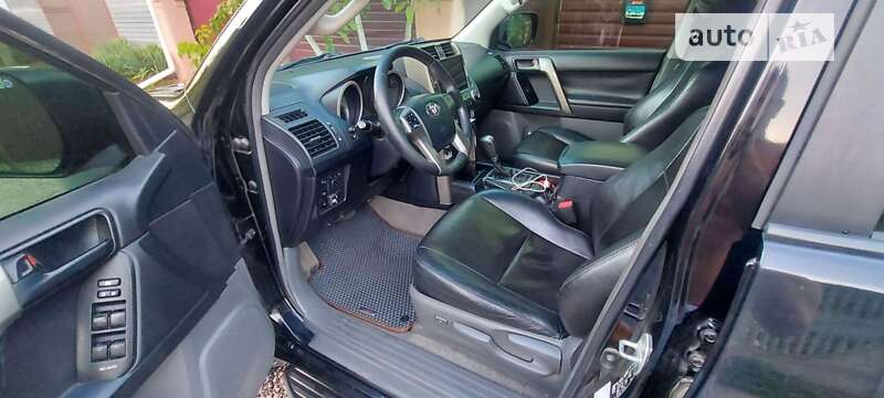 Внедорожник / Кроссовер Toyota Land Cruiser Prado 2012 в Кременчуге фото 21 Внедорожник / Кроссовер Toyota Land Cruiser Prado 2012 в Кременчуге
