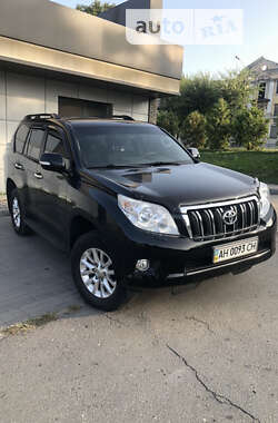 Позашляховик / Кросовер Toyota Land Cruiser Prado 2011 в Кам'янському