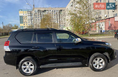 Внедорожник / Кроссовер Toyota Land Cruiser Prado 2010 в Днепре