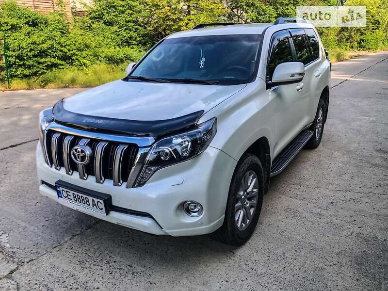 Позашляховик / Кросовер Toyota Land Cruiser Prado 2017 в Новодністровську