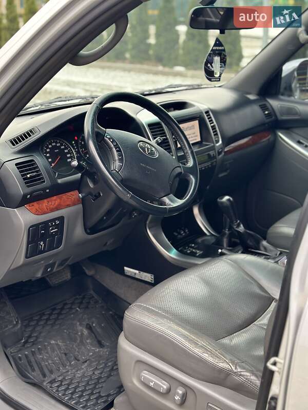Позашляховик / Кросовер Toyota Land Cruiser Prado 2008 в Харкові фото 13 Позашляховик / Кросовер Toyota Land Cruiser Prado 2008 в Харкові