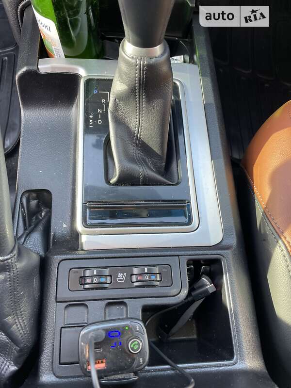 Позашляховик / Кросовер Toyota Land Cruiser Prado 2019 в Славському