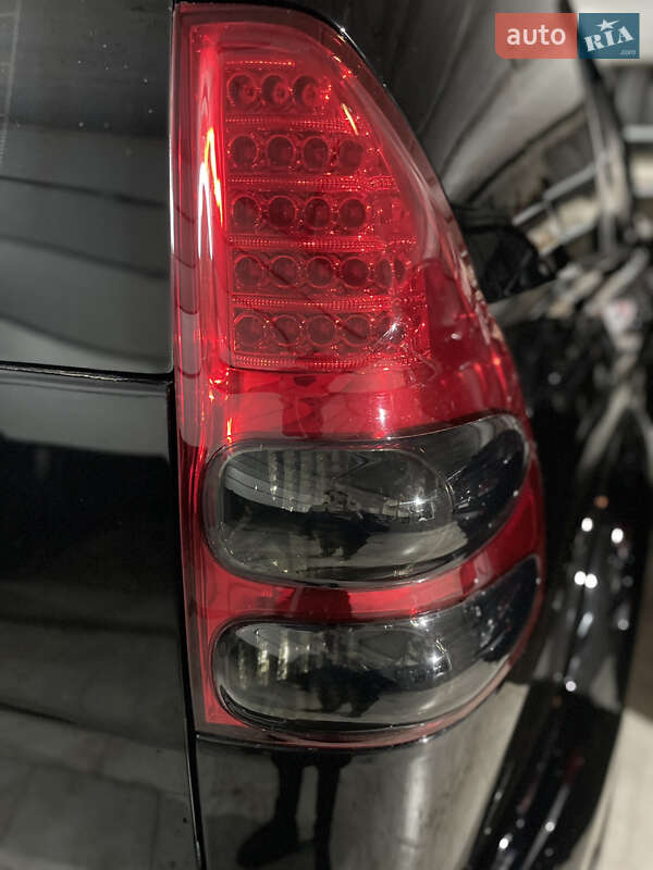 Позашляховик / Кросовер Toyota Land Cruiser Prado 2006 в Одесі