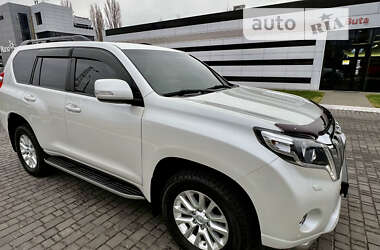 Внедорожник / Кроссовер Toyota Land Cruiser Prado 2013 в 