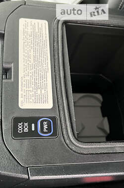 Внедорожник / Кроссовер Toyota Land Cruiser Prado 2013 в 