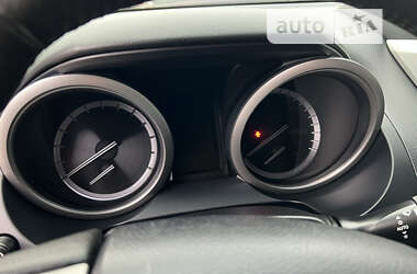 Внедорожник / Кроссовер Toyota Land Cruiser Prado 2013 в 