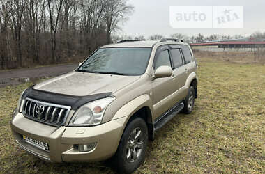 Внедорожник / Кроссовер Toyota Land Cruiser Prado 2005 в Днепре