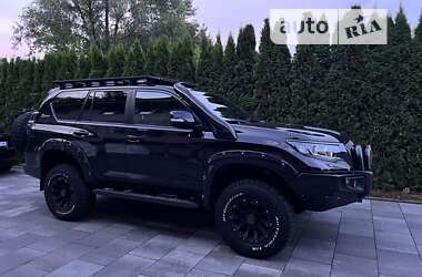 Позашляховик / Кросовер Toyota Land Cruiser Prado 2021 в Києві